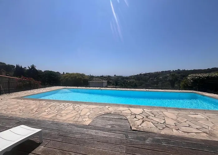 Le Paradis D *